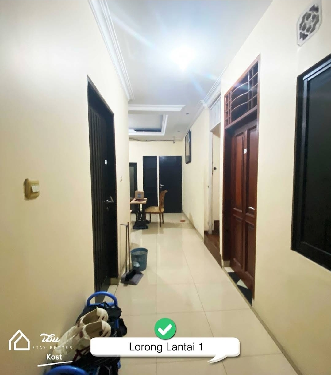 Foto Kost Ibu lorong lantai 1