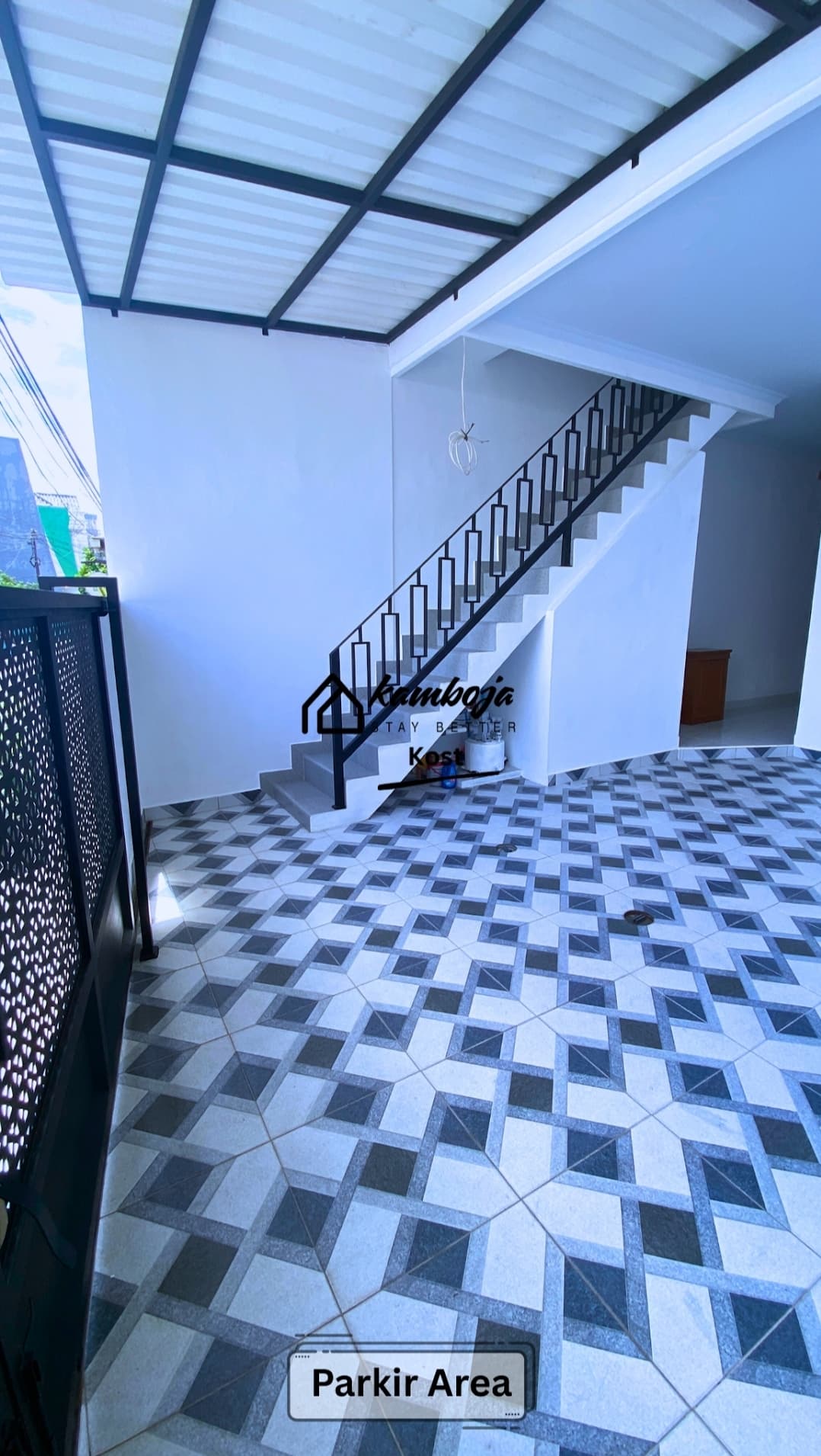 Foto Kost Kamboja 35A area parkir